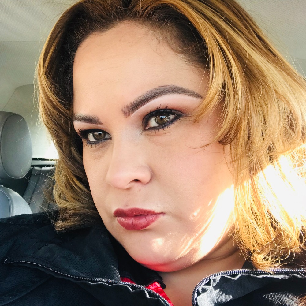 Meet your Posher, April